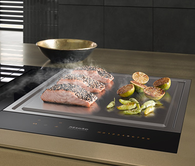 SmartLine Ceranfeld und Teppan Yaki mit Induktion